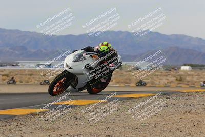 media/Dec-17-2022-SoCal Trackdays (Sat) [[224abd9271]]/Turn 9 Inside (1pm)/